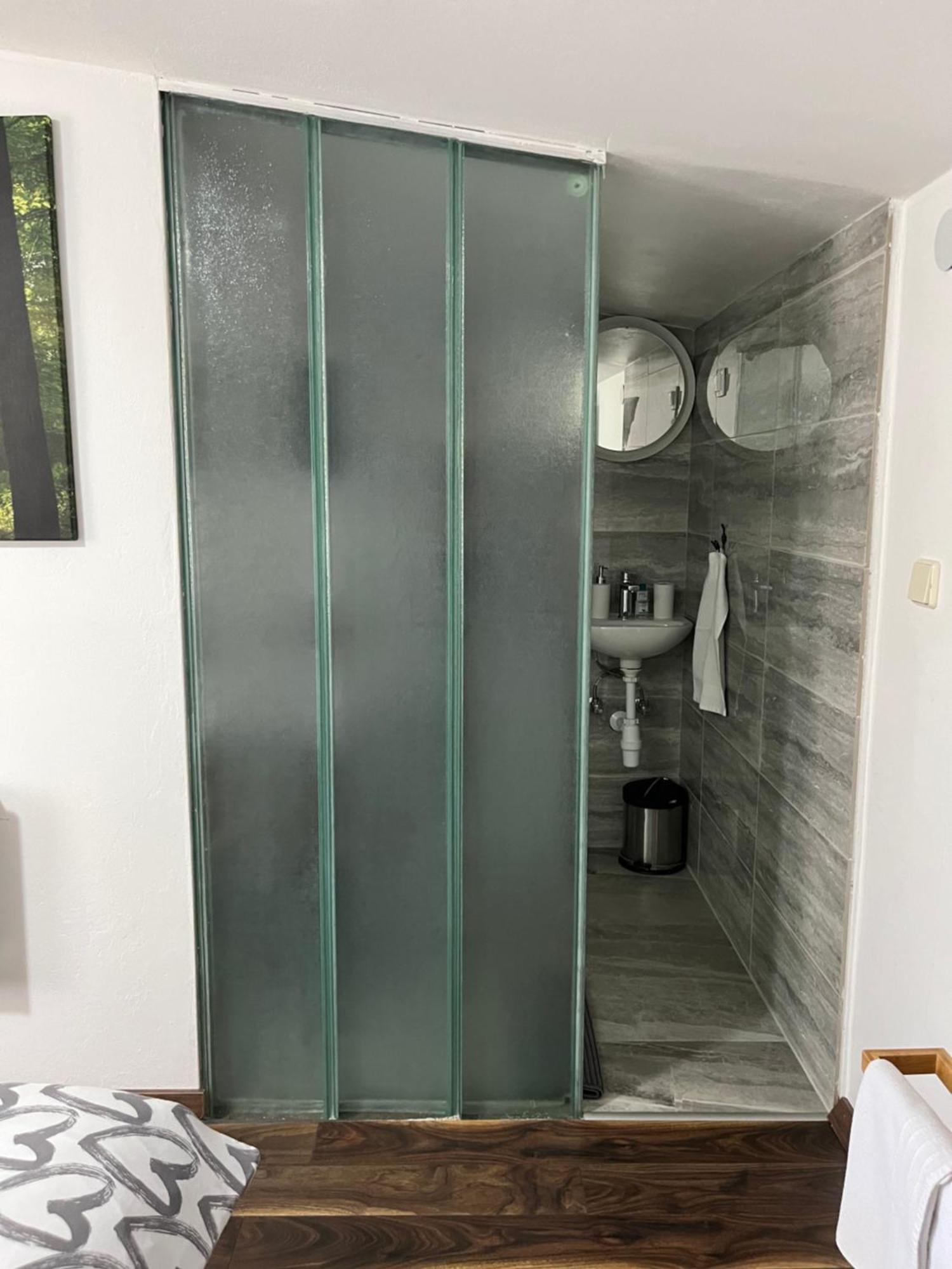 Rooms Horvat คาปรินา ภายนอก รูปภาพ