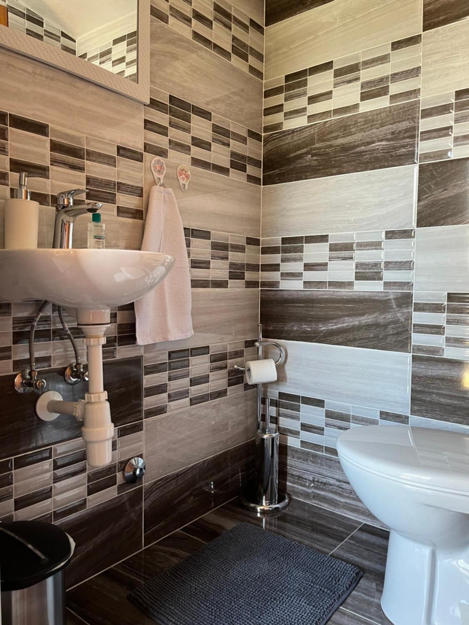 Rooms Horvat คาปรินา ภายนอก รูปภาพ